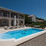 Hébergement de vacances Sunny Oasis - Family Fun Orašac