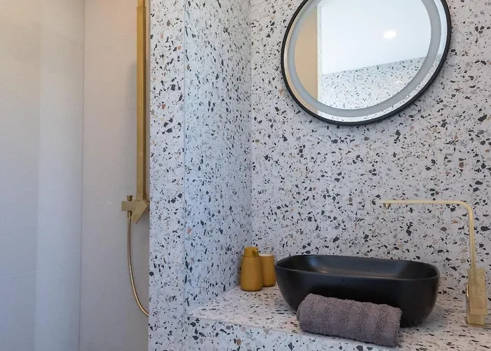 Sunny Oasis - Family Fun * אורסאץ