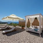Sunny Oasis - Family Fun * 오라사크