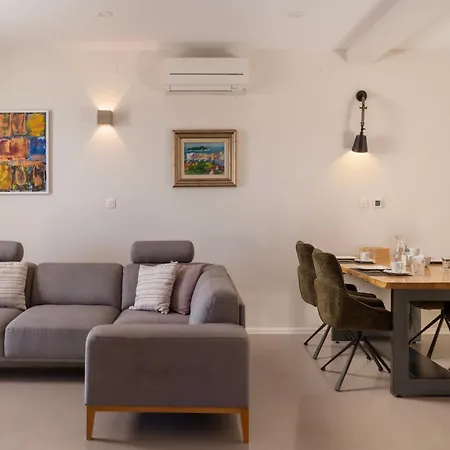 Sunny Oasis بيت للعطل *