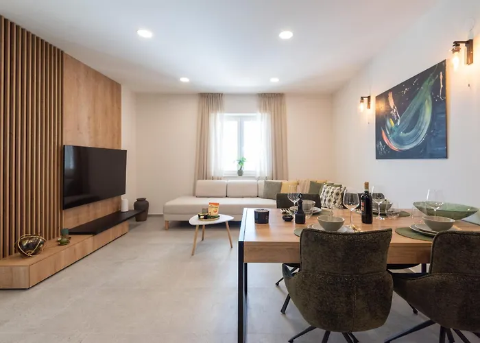 Sunny Oasis - Family Fun Feriehus Orašac