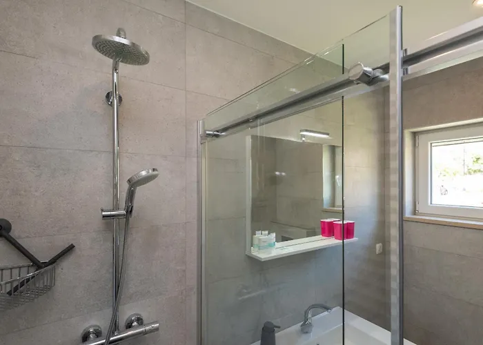 Sunny Oasis - Family Fun * Orašac